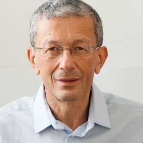 Zaimi, Akil